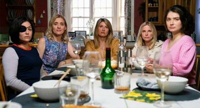  Â «Bad SistersÂ», thriller ingegnoso e divertente su cinque sorelle irlandesi (voto 8) 