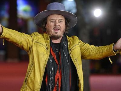  Zucchero, il doc: gli esordi difficili, lotta contro la depressione e la figlia creatrice di gioielli,il ritratto 