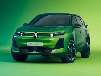  Citroën C5 Aircross, ecco la maxi francese per le famiglie, elettrica o ibrida 