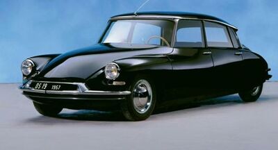  La Citroën Ds compie 70 anni: la storia dell’auto-mito disegnata da un italiano 