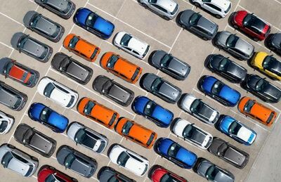  Auto Usate, prezzi alle stelle: rialzo record delle vetture di seconda mano 